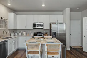 Johnstown Townhome | 2 Ensuite Beds + Garage - Image 2