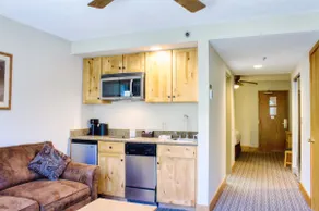 Grand Lodge Crested Butte | Pet-Friendly Studio, Walk to Lifts, Pool & Hot Tub - Image 4