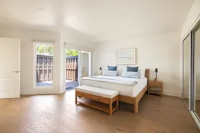 La Jolla Hillside Views and Coastal Comfort - Image 3