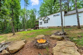 Pristine, Quaint Tiny Home! The Hemlock Hideaway - Image 3