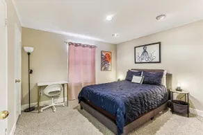Salt Run: Downtown View, 2BR, Free Tix - Image 3