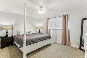 Salt Run: Downtown View, 2BR, Free Tix - Image 4