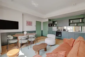 A Dazzling 2-Bedroom/2-Bathroom with Services at the Opera - Image 4