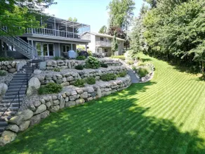 Lakehouse + Guesthouse with HotTub. Pontoon Rental - Image 3