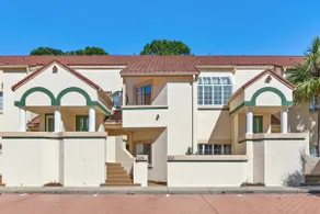 Golf Course View Villa with Luxury 6 Seater Golf Cart Steps to Beach & Pool & Tram just across from Entry - Image 5