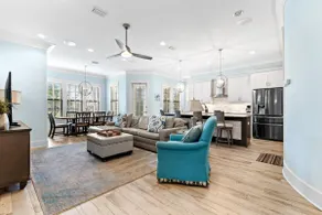 Beach Villa w/ TWO GOLF CARTS! Balcony w/ Golf Course View, Pool, Near Wharf. - Image 2