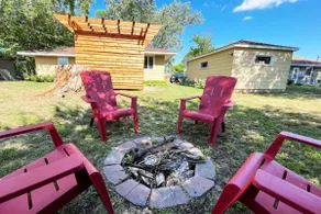 Charming Mpls Escape - Sleeps 14 - Image 4