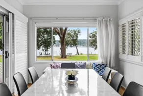 Ondina Cottage—Serene Waterfront Haven with Jetty - Image 2