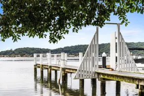 Ondina Cottage—Serene Waterfront Haven with Jetty - Image 5