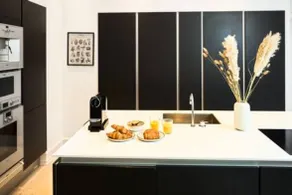 Amalienborg Retreat Stylish 2BR Apartment - Image 2