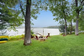 Charming Lakefront Cabin on Trail 17 - Image 5