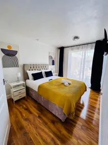 Luxury Bungalow-Private Bathroom - Image 3