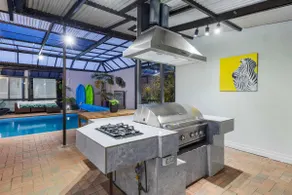 The Pool House - Heated Indoor Pool & BBQ Area - Image 5