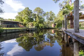 The Blue House~Private Waterfront~Boat Slip~Kayaks - Image 4