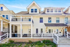 4BR/3.5BA Modern Beach Home - 1 Block to Sand! - Image 5