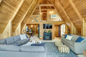 Canal Across Street: Family Cabin in Breezy Point! - Image 3