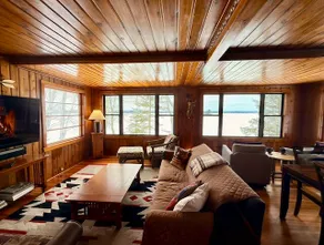 *Top Rated* Cozy Lake Cottage Big St. Germain - Image 5