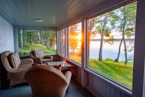 *Top Rated* Cozy Lake Cottage Big St. Germain - Image 3