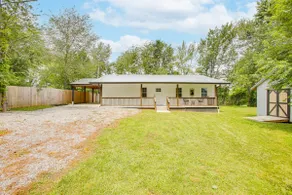 1/2 Mi to Kentucky Downs: Franklin Home w/ Patio! - Image 5