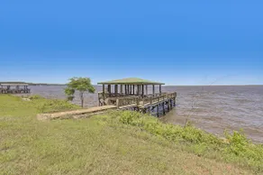 Boat Dock & Hot Tub: Waterfront Home in Milam! - Image 3