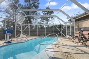 The Abuela House w/ pool Near Airport & Ft Moore - Image 4