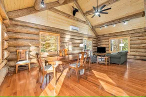 Stagecoach Inn Log Cabin 10 Acres Wooded Setting - Image 5