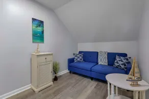 The Coral Cove-1 Block from Lake - Image 3