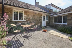 Host & Stay - Lane Farm Cottage - Image 4