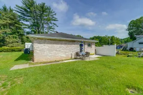 4 Mi to Off-Road Park: Beckley Area Townhome - Image 3