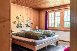 Chalet with Hot Tub in nature park, 30min to Spiez - Image 3