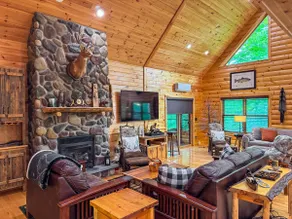 Pawnee Peak Lodge in Old Forge - Image 3