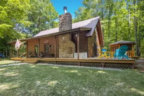 Bradley's Bend Trout Fishing Riverfront Log Cabin - Image 2