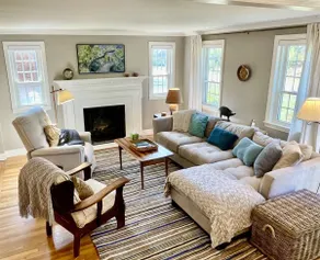 Family Cottage Near Beach & Downtown Newburyport - Image 2