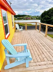 The Yellow Dory -Heart’s Delight 2BR! Ocean Views - Image 3