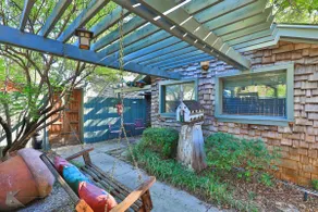 The Hideout - A Sayles Ranch Guesthouse - Image 2