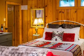 The Hideout - A Sayles Ranch Guesthouse - Image 4