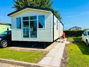 Trecco Bay - Sleeps 6 - Pet Friendly - Parking - Image 3