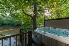 Southern Ohio Retreat w/ Private Hot Tub - Image 2