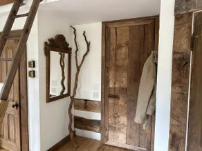Cozy Oak & Ember Lodge - Image 5