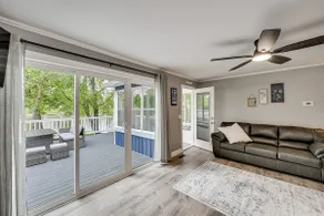Lakefront Getaway w/ Private Dock in Colon! - Image 4