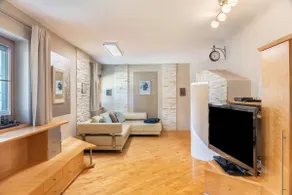 Large apartment with garden dogs Völs - Image 4