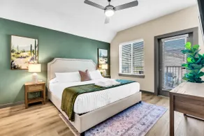 Brand New, Pool, Gym, Mins to DT Waco, BU | TZ1 - Image 5