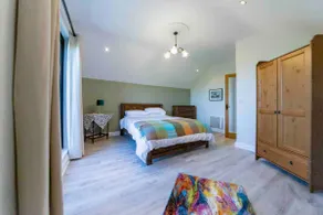 Mountain Lodge, North Wexford, Sleeps 4 - Image 3