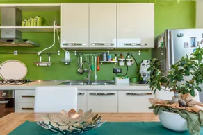 Apartment with veranda and kitchen - Image 4