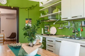 Apartment with veranda and kitchen - Image 5