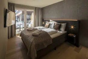 Apartment With 2 Bedrooms - Image 2