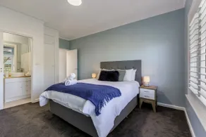 Kennington House 3BR Home in Bendigo City - Image 2