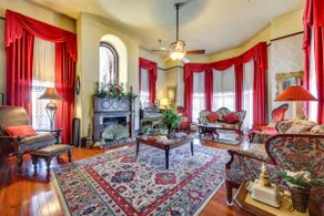 'Grand Gables' Home: 1 Block to St Johns River! - Image 2