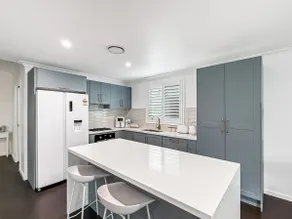 Spacious 3-Bedroom Home with Private Pool  BBQ - Image 3