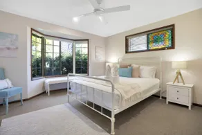 Sea Breeze Cottage at Mudjimba - Pet friendly - Image 4